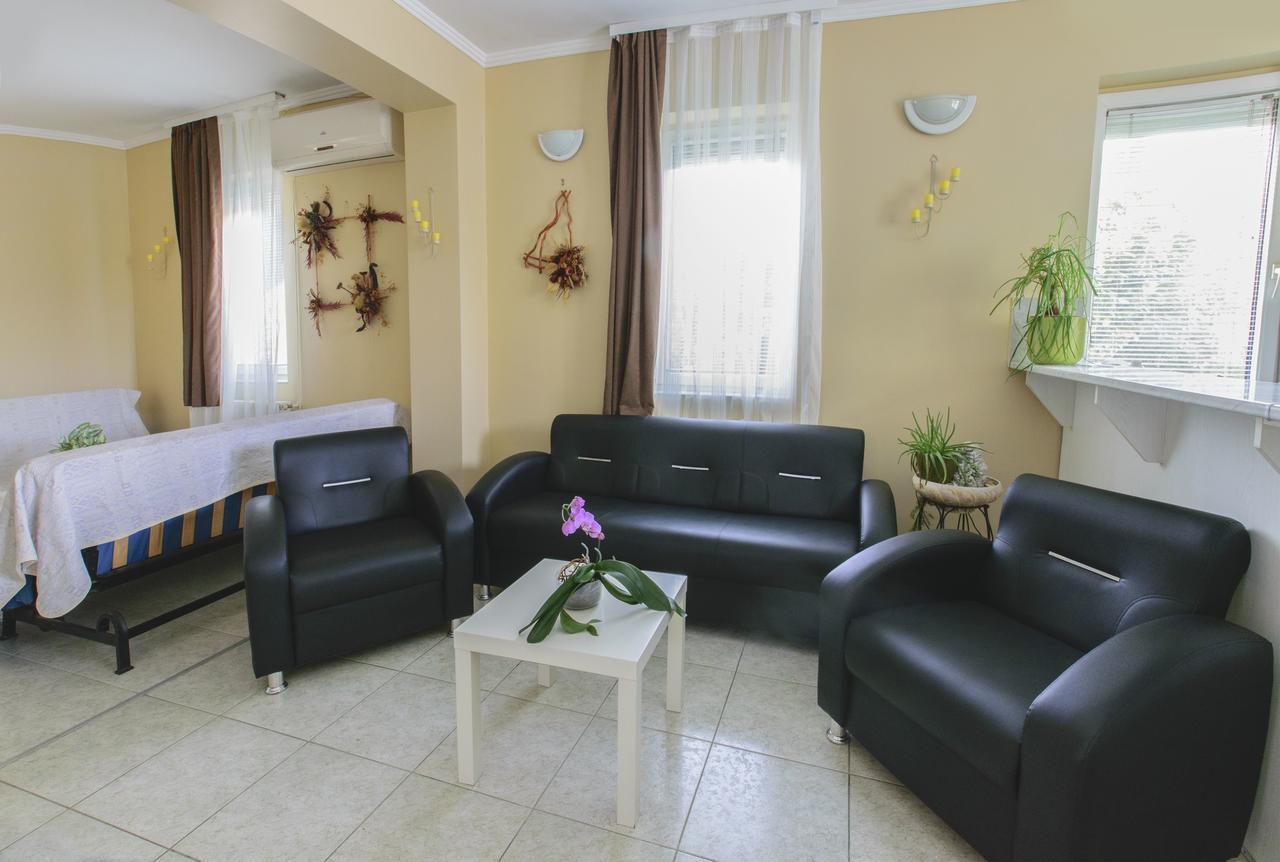 Irini Panzio Otel Budapeşte Dış mekan fotoğraf